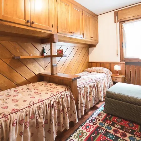 Appartamento 5 Torri Cortina dʼAmpezzo