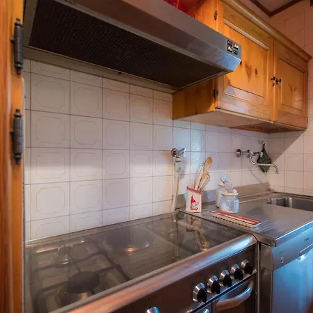 Apartment 5 Torri